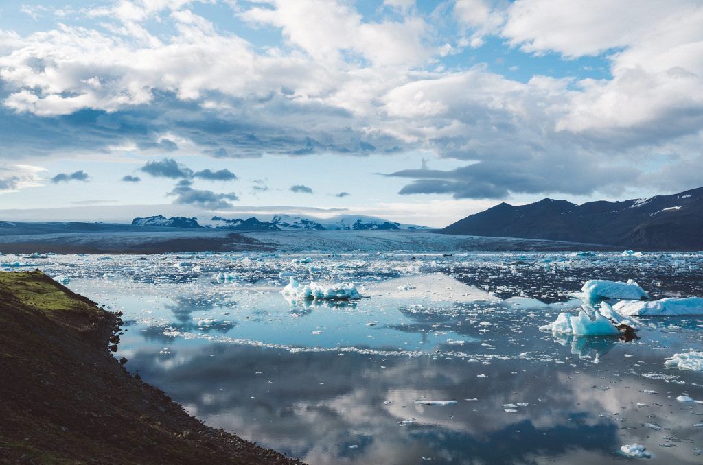 Climate change - sea level iceberg glaciers melting
