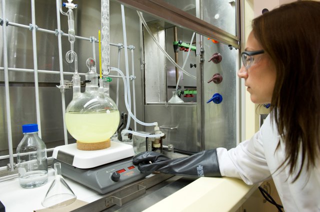 Jennifer Exelby leads a team of chemical-agent handlers at the US Army’s Edgewood Chemical Biological Center. Photo Credit: US Army