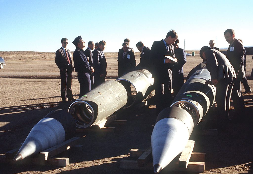 INF inspection of Pershing II missiles
