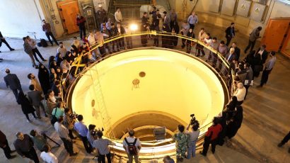 Members of the press visit the Arak reactor.