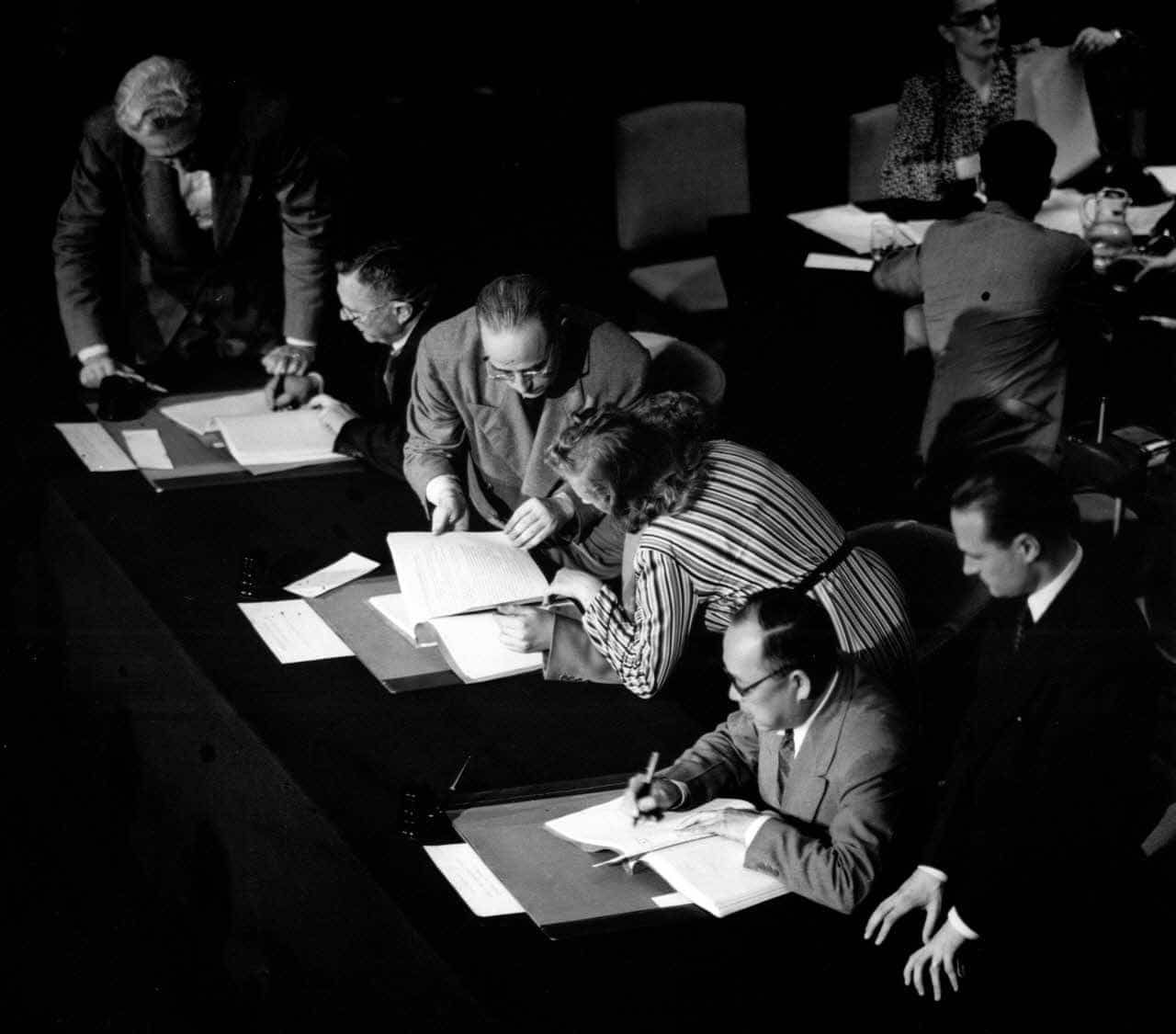 Country delegates signed global health agreements, including the WHO constitution, at the International Health Conference held in New York in June and July 1946. (WHO/UN)