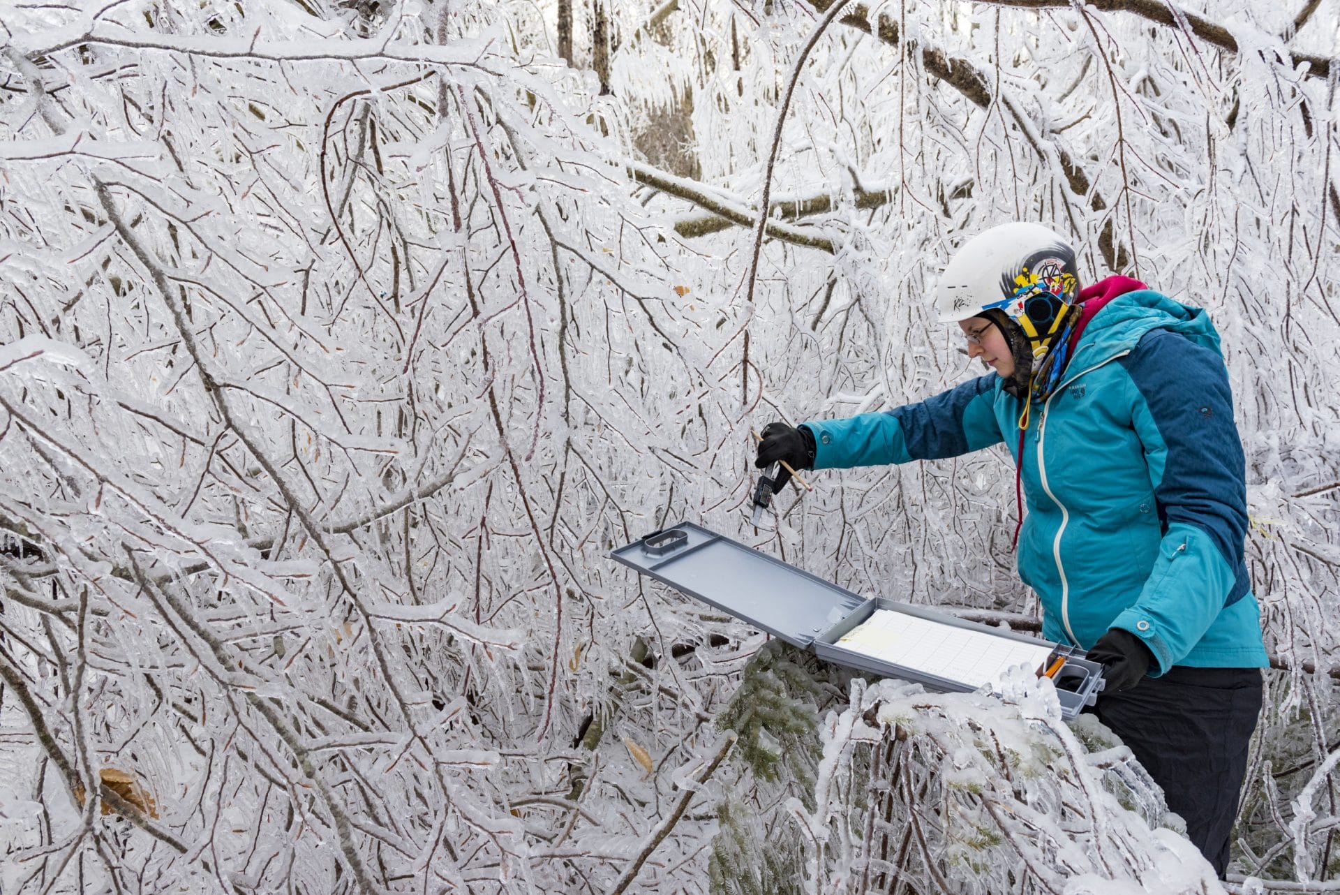 Making your own ice storm: Latest in climate science research - Bulletin of the Atomic Scientists