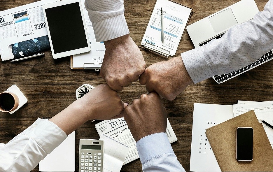 https://thebulletin.org/wp-content/uploads/2021/03/Teamwork-150x150.jpg