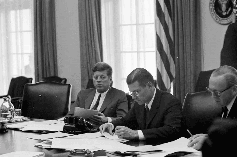 JFK in White House in Cuban Missile Crisis