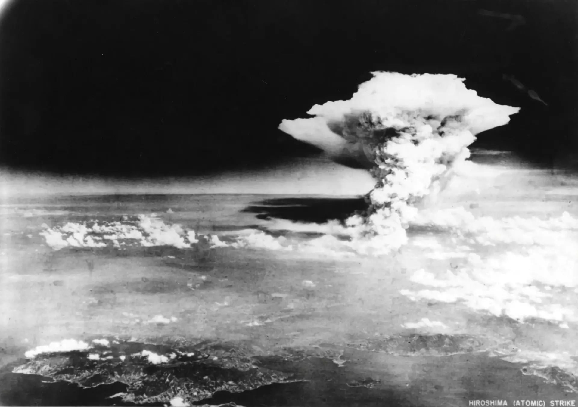 hiroshima-fires-cloud