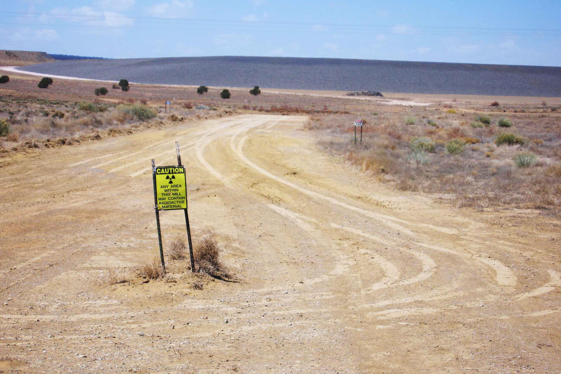 Unpaved Meaning In Spanish