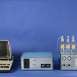 An early gene synthesis machine.