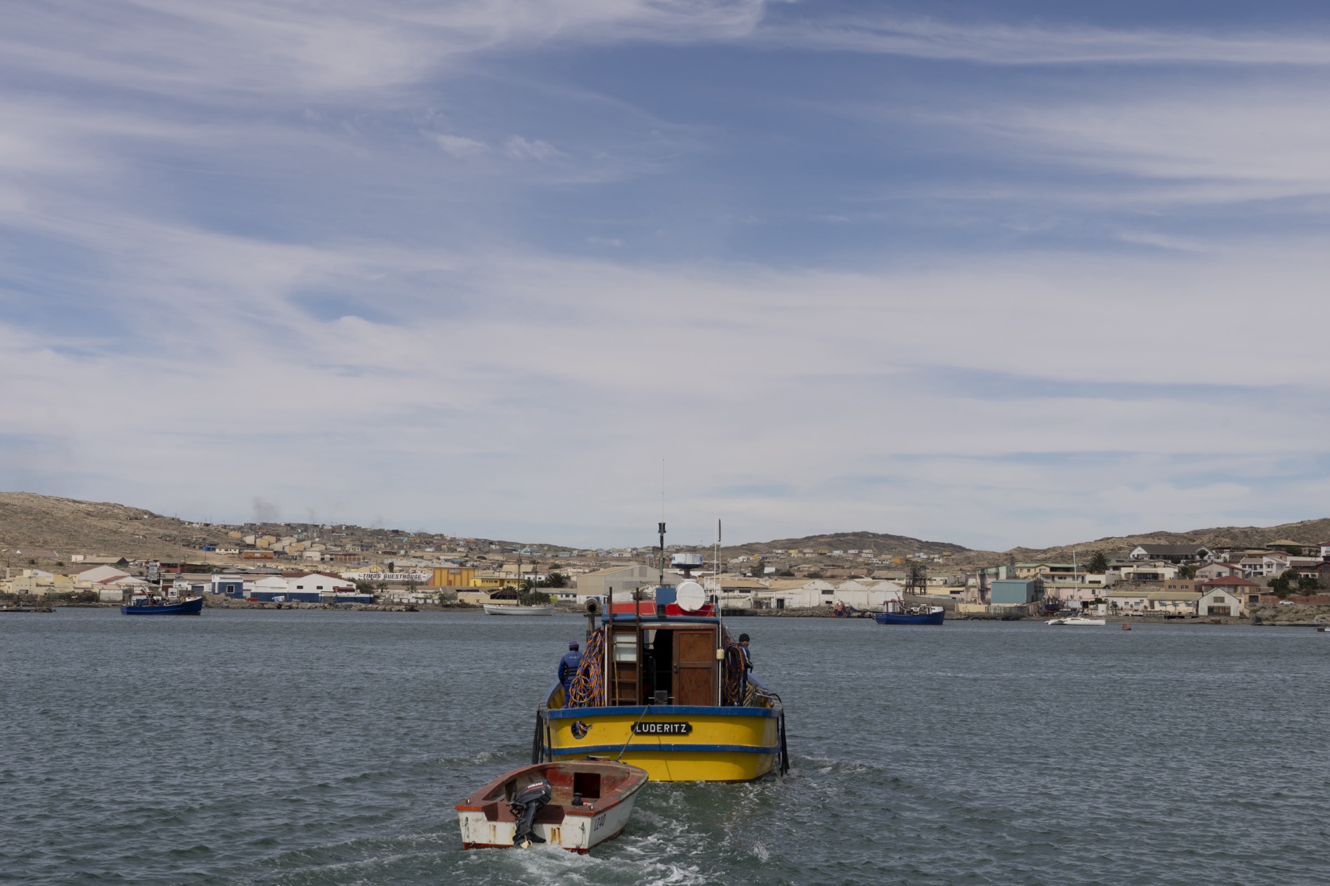 After working in the kelp farm the Kelp Blue crew returns to the port in Lüderitz, Namibia, August 17, 2023. Adriane Ohanesian for the Bulletin of the Atomic Scientists