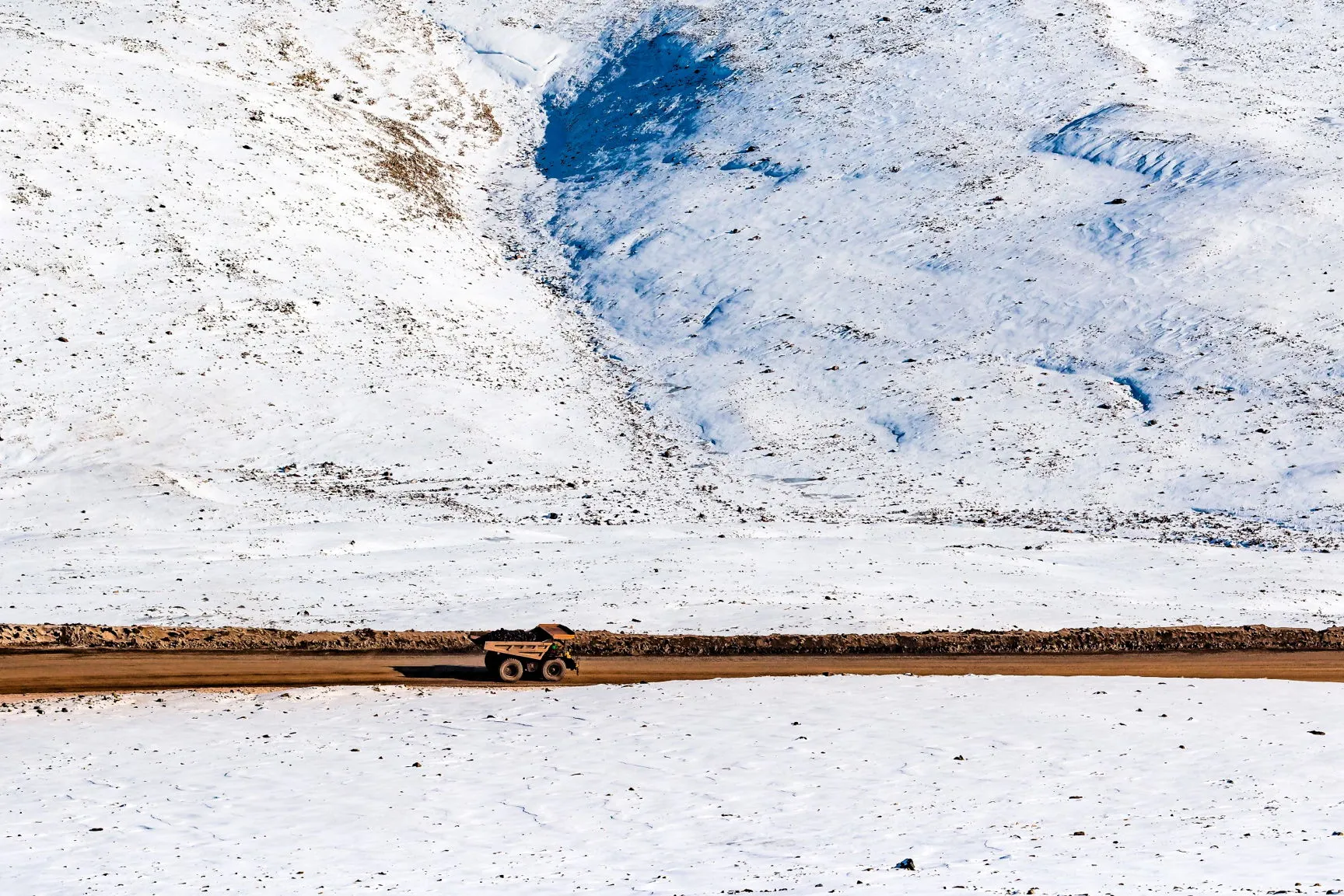 A truck hauling ore from the Mary River iron mine. (Baffinland)