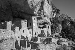 Anasazi cliff ruins